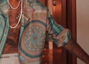 everbaldwin's tweet photo. justin bieber is coming https://t.co/tLqnhECbNK