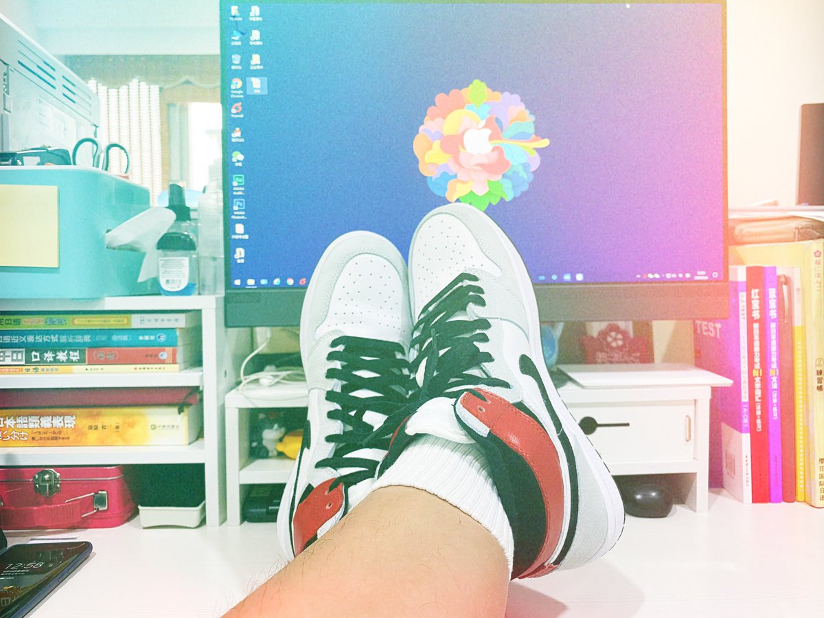 Wilson_SZR's tweet photo. 不想上班💼 https://t.co/g5xZjVQJbZ
