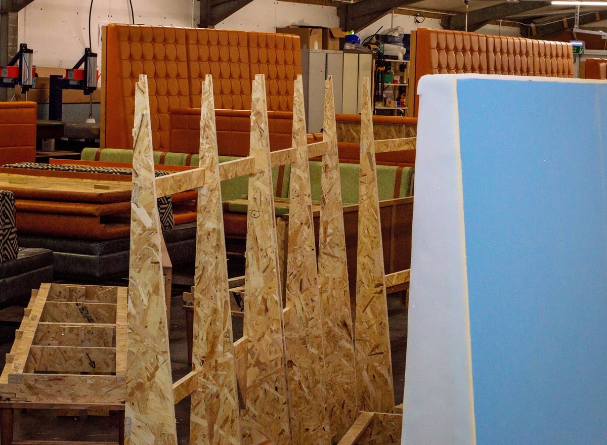 BespokeThis's tweet photo. A work in progress and final shot of some fixed seating for a client #bespokethis #upholstery #fixedseating #workinprogress #orange #deepbuttoned #hospitality #furniture https://t.co/UDVPVydEt6