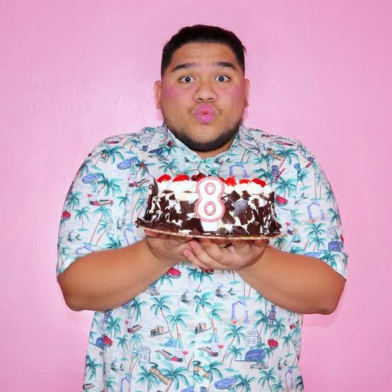mikaellagarci20's tweet photo. We will miss you lloyd cadena
Sobrang sakit na mawala yung
Favorite kong blogger. Ikaw yung youtuber na lagi kong iniintay . Hindi kami makapanila sa ng yari saiyo.😭😭😞
We will miss mother queen
My you rest and peace
Condolence po sa family ren ni loyd #RestInPeac https://t.co/UwRuQu5Pbe