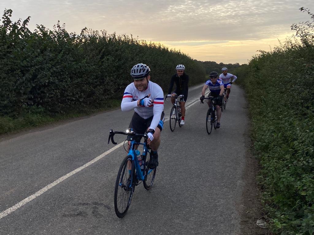 LutineAssurance's tweet photo. First stage down and a quick pit stop for the #LutineRide4Life team before it's time to get back on their bikes. Read more about their challenge and donate to a wonderful cause at https://t.co/jMkuXw8ID0 https://t.co/XHLmgTDH1B