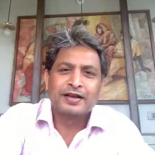 phdchamber's tweet photo. 🅻🅸🆅🅴-Mr @sushilsays, Founder &amp; CEO, @PictureTime4
deliberate on his small observation on the regulatory act in the OTT Platform. He said that He further touched upon the pros and cons of the OTT.
#picturetime #webinar #phdcci 
@DasguptaMehar @satishkaushik2 @akshay_vatsa https://t.co/SZnS3FOe1n