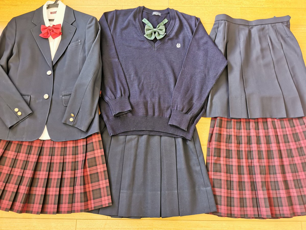 制服買取 買い取り 専門店デジタルウェブ En Twitter 明治学院中学校 東京都 の制服セットを買い取らせて頂きました 正装は紺のスカート オプションのチェックスカートは目を惹きます デジタルウェブへお売り頂きありがとうございました 制服 学生服 制服