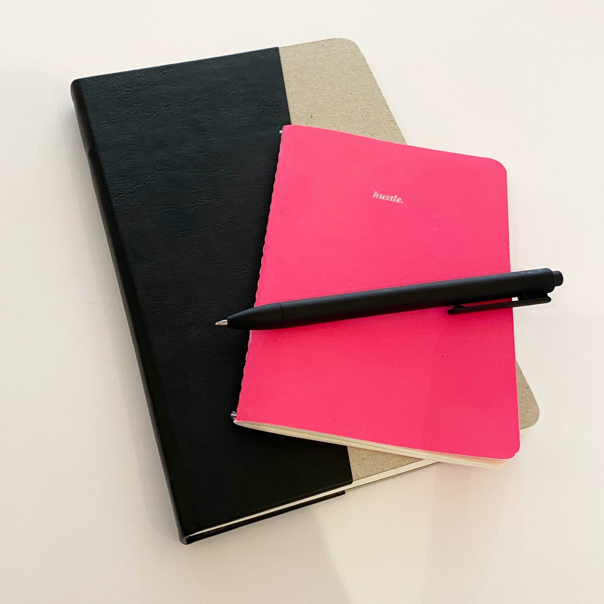 prnt__'s tweet photo. back to school! 🖊📓
notebooks available online 
/ https://t.co/8PLL2SsZI6 https://t.co/rlfCJ0RIps