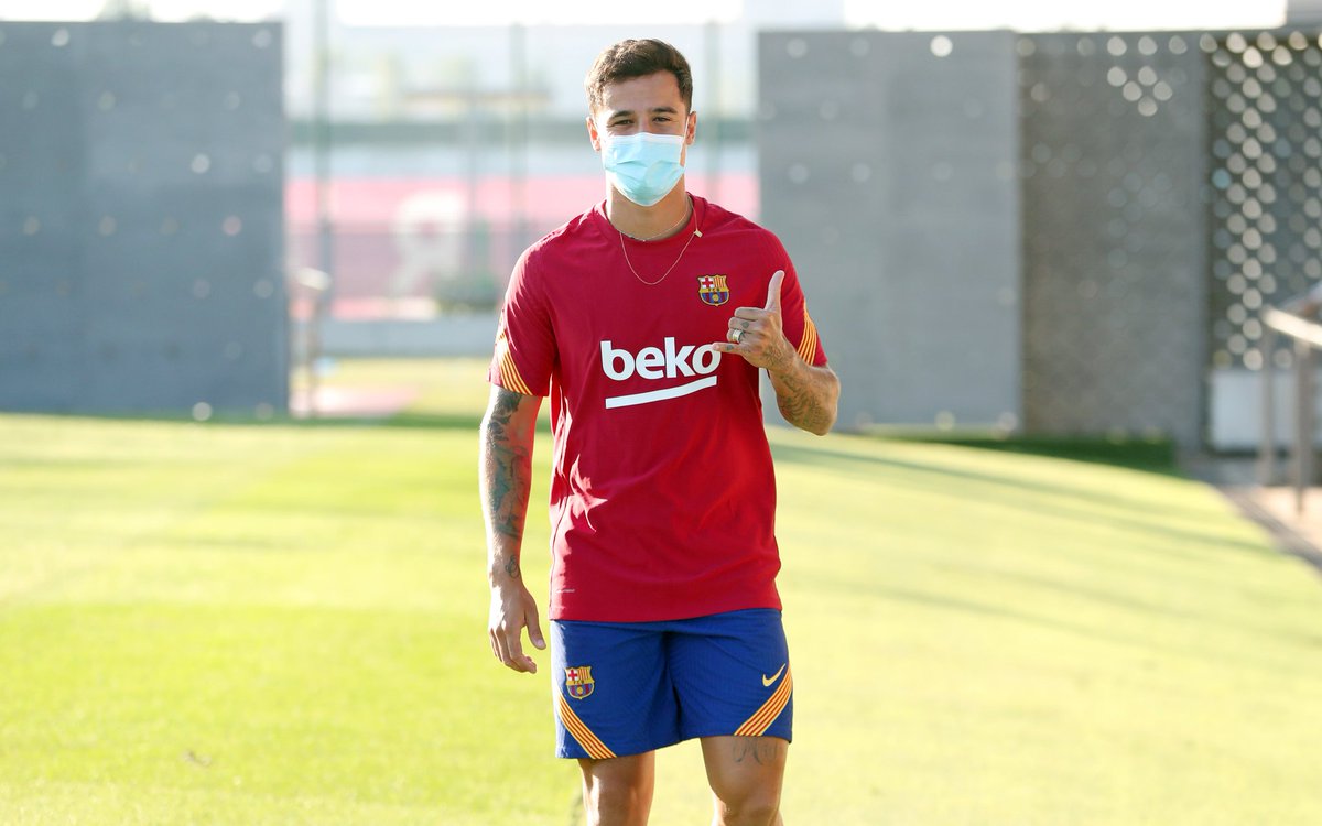 FCBarcelona's tweet photo. 📍 Ciutat Esportiva 
⚽️ @Phil_Coutinho has joined preseason training https://t.co/4TaWcgbIsd