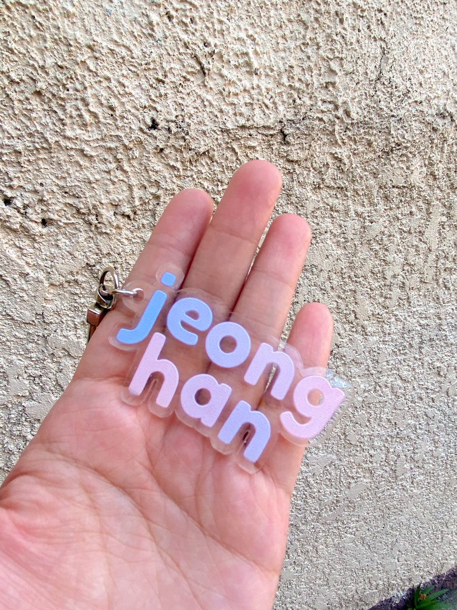 93002luvr's tweet photo. my jeonghan keyring is here yay!!! super pretty nung colors π₯Ίπ₯Ίπ₯Ί thank you @25risingco #25RisingFeedbacks π€ https://t.co/0leRT6zijY