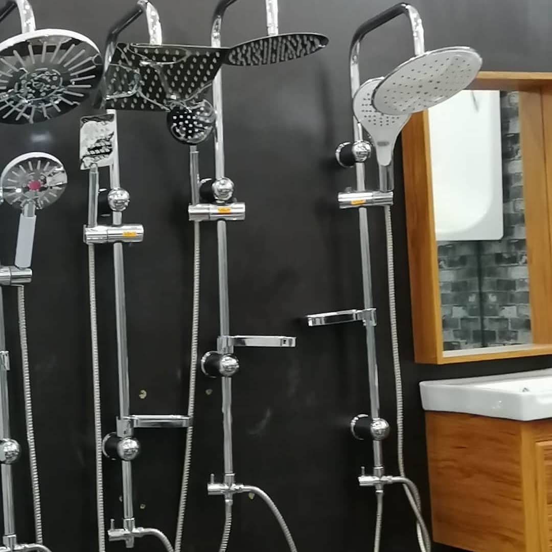 naleedecor's tweet photo. ALL OUR SHOPS ARE ALREADY OPENED FOR BUSINESS.
Kindly visit, call or WhatsApp us on +233540668675 to #wholesale or #retail all your building furnishings : #tiles of all major brands and origins, imported security #doors, #bath, #Sanitary and #kitchen accesories. #Ghana https://t.co/PLud2JilkZ