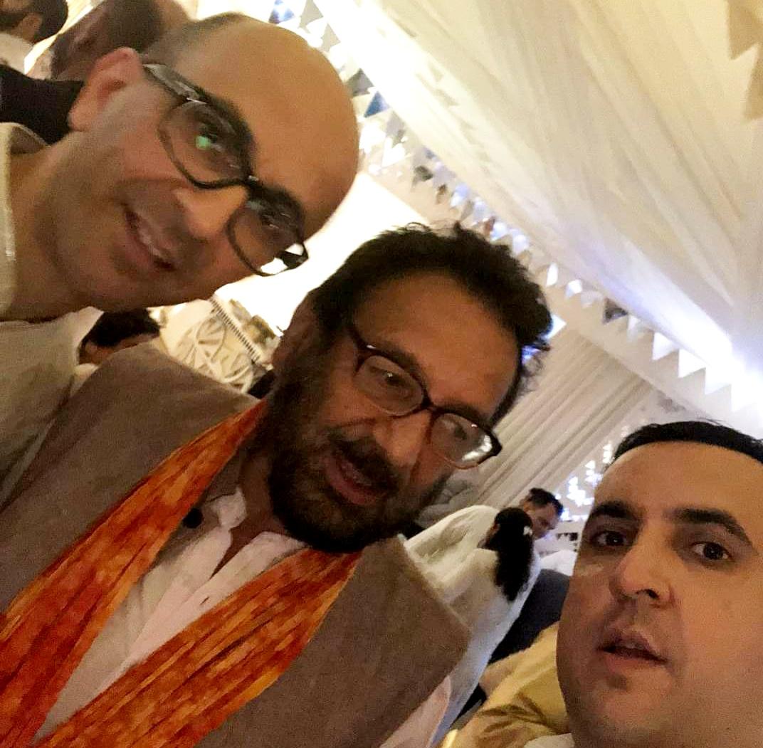 There was a big Terrorist attack in Mumbai, so many of our people got killed.Our Jawans risk their lives at border to save our country but these Bollywood stars have no shame in attending weddings of Pakistani people. @abhijitmajumder  @Aabhas24  @mssirsa  @SureshNakhua