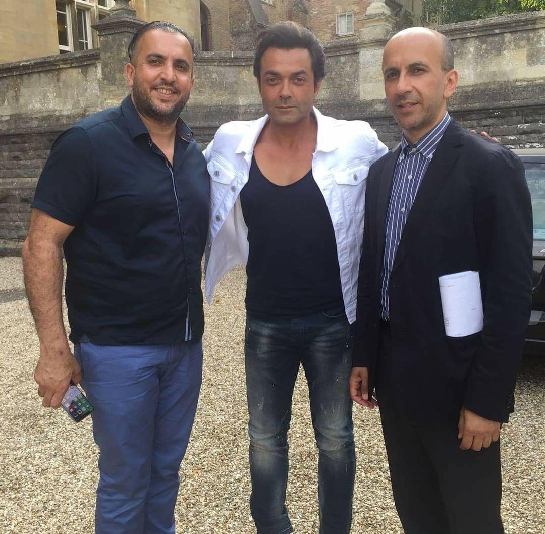 Meet Bobby Deol with the ISI brothers.Is this the reason why our Bollywood stars don't hesitate to make Anti-Hindu movies? Was that Hawala money for making Aashram webseries? Who is the Bollywood person in second pic? Don't know his name.