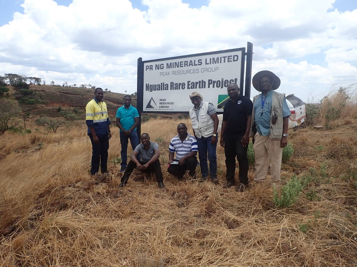 PeakRareEarths's tweet photo. Ministry of Minerals Technical Committee on site at #Ngualla @PeakResources 
#RareEarths #NdPr #Ngualla #Tanzania https://t.co/JEVQxOMkhu