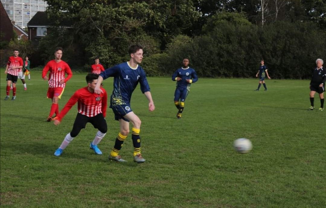 TeamBrunel's tweet photo. Not long until our #TeamBrunel clubs are back on campus 🙌🙌🙌

We can't wait to get back to it 💙💛

Details of our on campus leagues will be launching soon, let's see who comes out on top and get in great shape ready for #BUCSWednesdays in term 2 🔥 https://t.co/L8EYESthrh