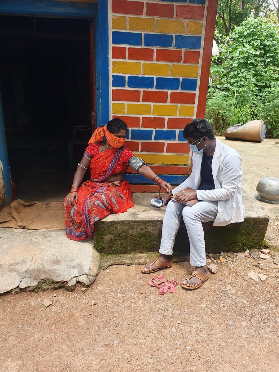 Asimmasih2's tweet photo. HWC-PARPA, Dist-bastar
Home visit for old age Patients 
@pratiksha_pal @USAID_NISHTHA @AyushmanHWCs @SushmaV66117987 @ChoDeepika @swatim80 @ayushikunwar https://t.co/jUfGNwhMM2