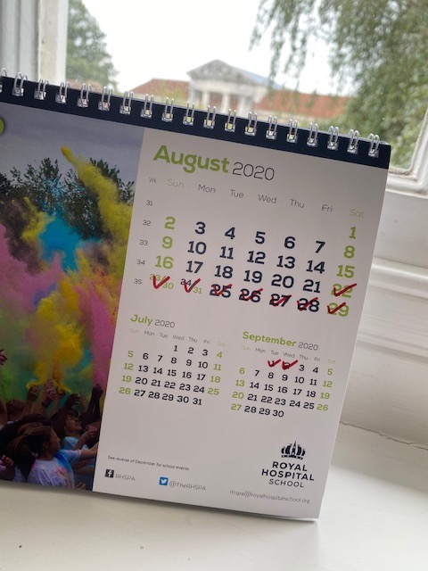RHSSuffolk's tweet photo. Quarantine isn't easy but our international boarders are close to completing their 14 day quarantine period with us.  We are keeping them safe and they are making us proud.  #PartofRHS #BackToSchool2020 #WelcomeBack #schoolsreopeninguk #Covid19 https://t.co/R9bXqCTF8C