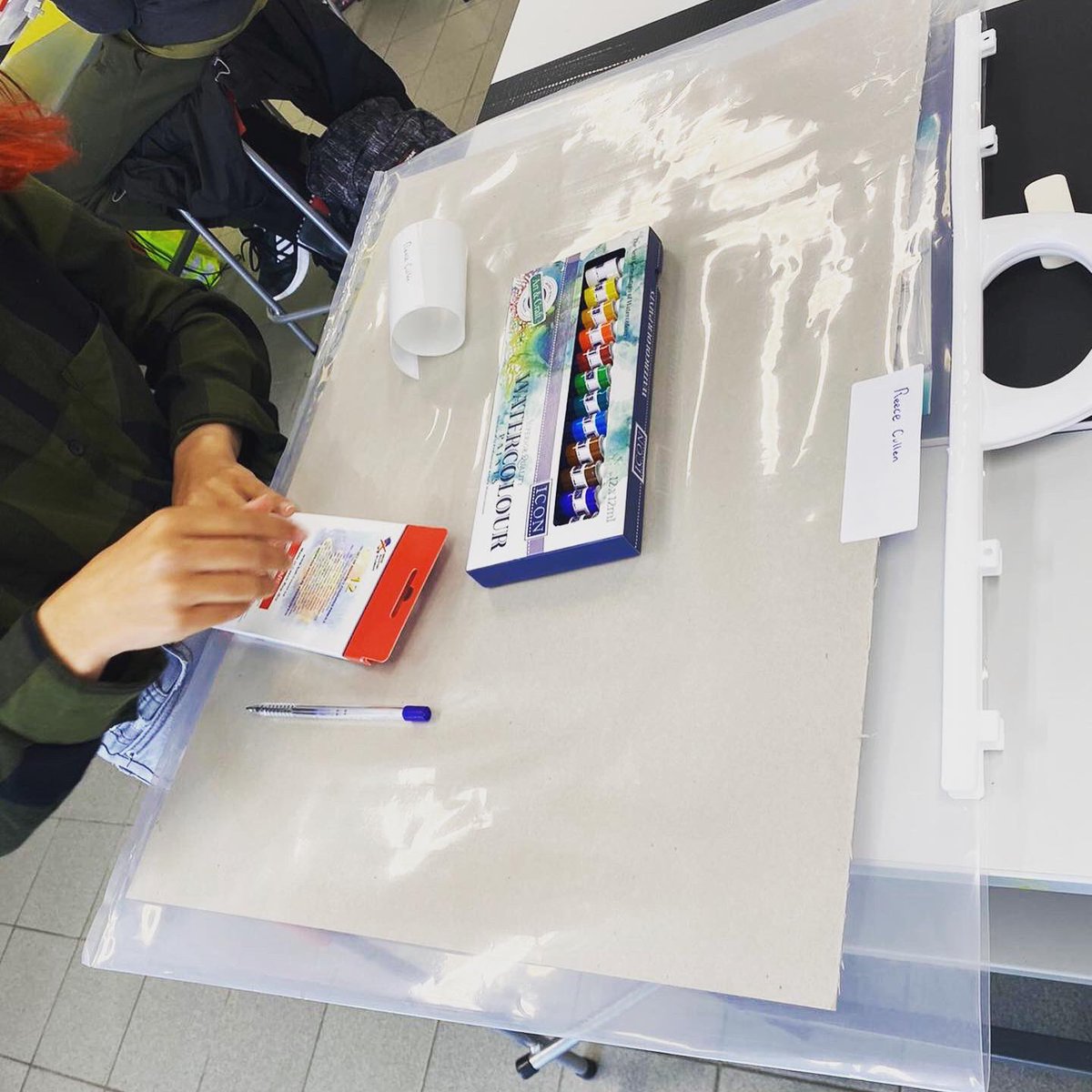 galwayetss's tweet image. Excitement in 2nd year art today! Unpacking and labeling individual art kits 🎨 #JctVisualArt #embracingcreativity @jctVisualArt