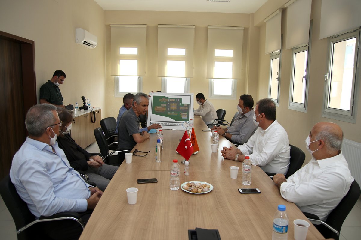mersintso's tweet photo. Mersin Ticaret ve Sanayi Odası (#MTSO) Yönetim Kurulu Başkanı Ayhan Kızıltan ve Meclis Başkanı Hamit İzol, Mersin Büyükşehir Belediye Başkanı Vahap Seçer ile birlikte Mersin Tarsus Organize Sanayi Bölgesi’nde (#MTOSB) bir dizi temasta bulundu. https://t.co/3zXL1RhxAN