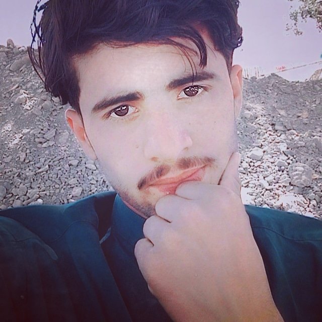 afaque's tweet photo. - ہر ظلم تیرا یاد ہے بھولا تو نہیں ہوں۔ 🍂 https://t.co/9cpuHccmT0