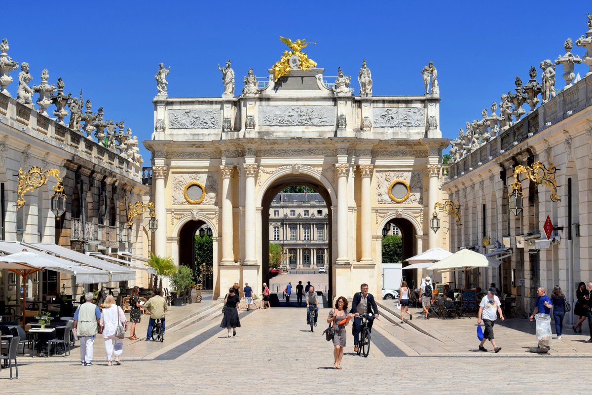Mon_Grand_Est's tweet photo. A découvrir sur le blog : le magnifique arc de triomphe de #Nancy (18e s.), un monument classé à l'Unesco ►►
https://t.co/ecy6GmBoEO
.
.
.
#NancyTourisme #MeurtheEtMoselle #AmazingLorraine #DestinationNancy #EnFranceAussi #MagnifiqueFrance #ExploreFrance #coupdecoeurgrandest https://t.co/cPQ7L7cW92