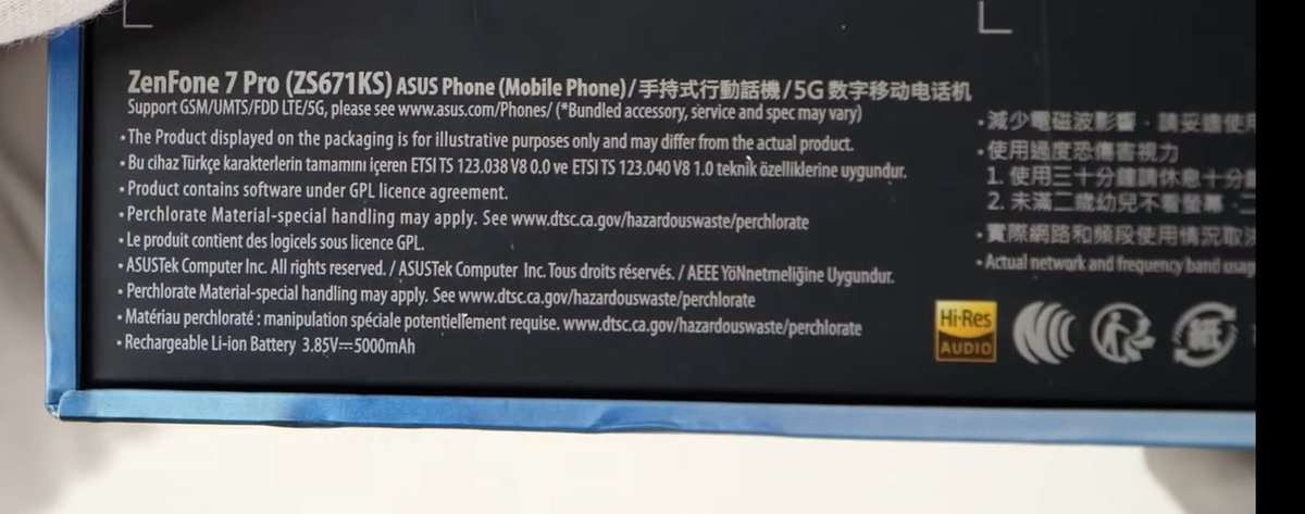 Asus Zenfone 7 Pro modeli Türkiye de satışa çıkar mı sizce? Kutudaki Türkçe Karakter vurgusu neye işaret ediyor?