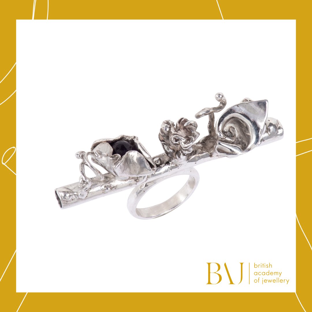 BAJ_UK's tweet photo. 🧑🏭 BAJ STUDENTS: ‘Future Is Our Jewel’ silver ring with amethyst produced by our student Eva Maskoliunaite for the 2019-2020 Erasmus project.
#BAJstudents #jewellerydesigner #jewellerycourse #jewellerycareer #elfuturoesnuestrajoya
#thefuturisourjewel
#erasmusproject https://t.co/0wpYwXHhda