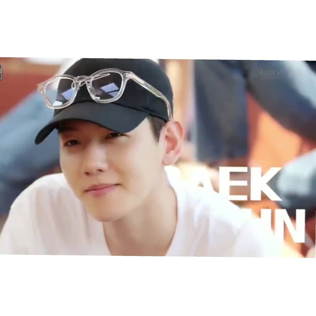 chile_superm's tweet photo. 200904| #BAEKHYUN teaser 2 M TOPIA (capturas teaser)

📢 ¡<MTOPIA> se lanzará a nivel mundial a través del canal #SMCC_STUDIO_A en YouTube!

👉https: //t.co/OQ3R62PjKL

⏰Premiere el 24 de septiembre a las 6PM (KST) 
.
.
.
©mtopia.
ed@chile_superm

#SuperM 
#Wearethefuture https://t.co/vCUJtOXd0p