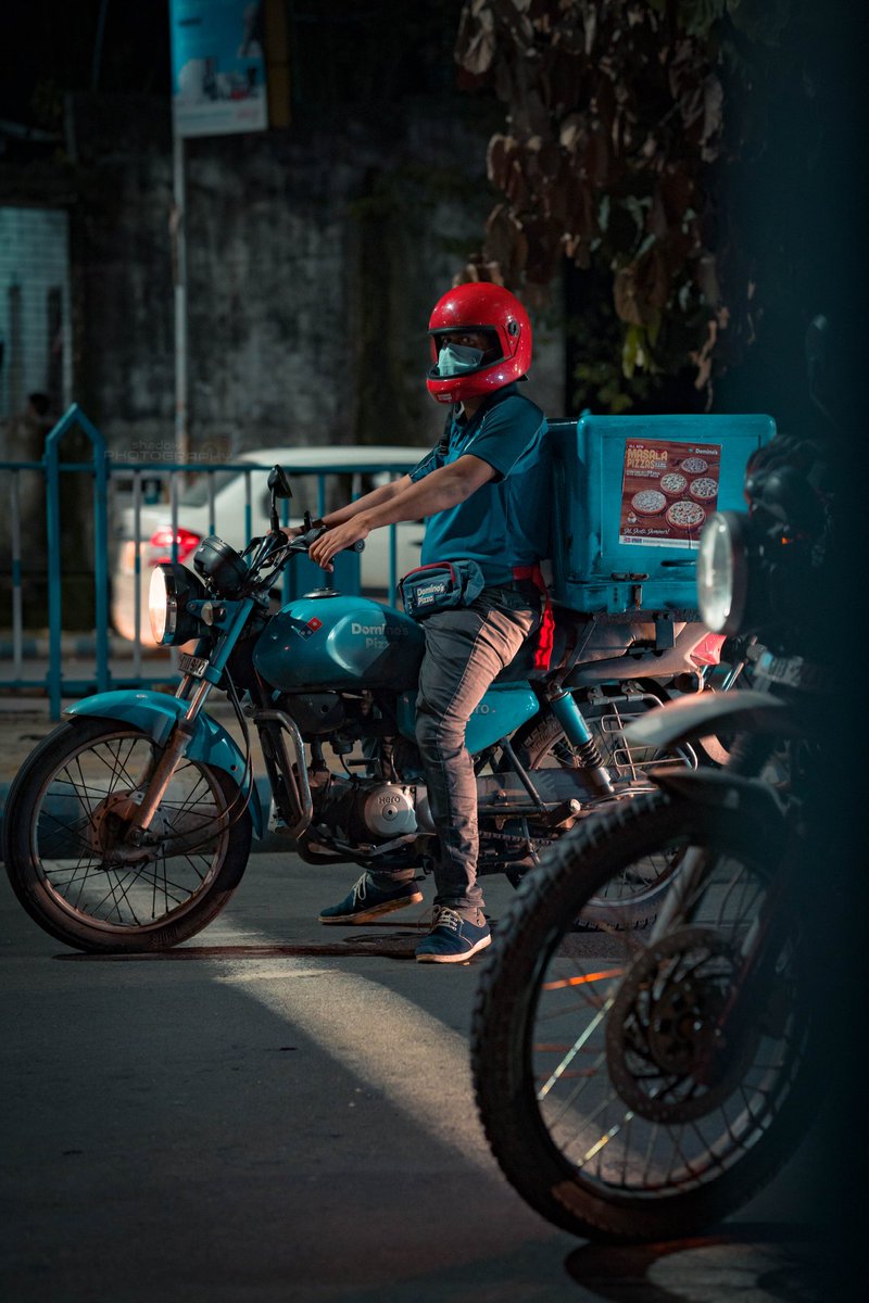 ShadowPhotogra7's tweet photo. Pizza on the way
#citylife #streetscene #streetvision #streetart #urbanphotography #urbanstreet #streetpic #streetshot #urban #streetphotography #citygrammers #thecreatorclass #shotzdelight #fatalframes #citykillerz #electic_shotz #creativeoptic #gramslayers #sonyalpha #eye https://t.co/7csqmS5EiW