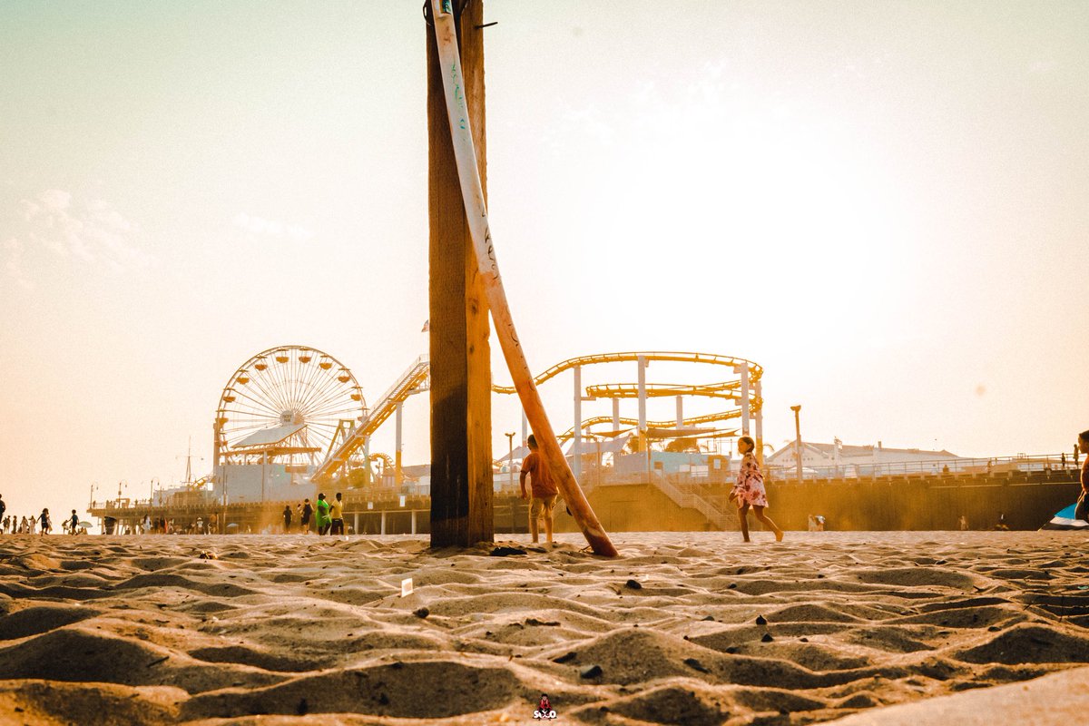 Its_MyAmbitionN's tweet photo. Just cause I never upload anything on here. #California #santamonica #venicebeach #SoLoVisualz #BookMe https://t.co/RRDZV0NJgp