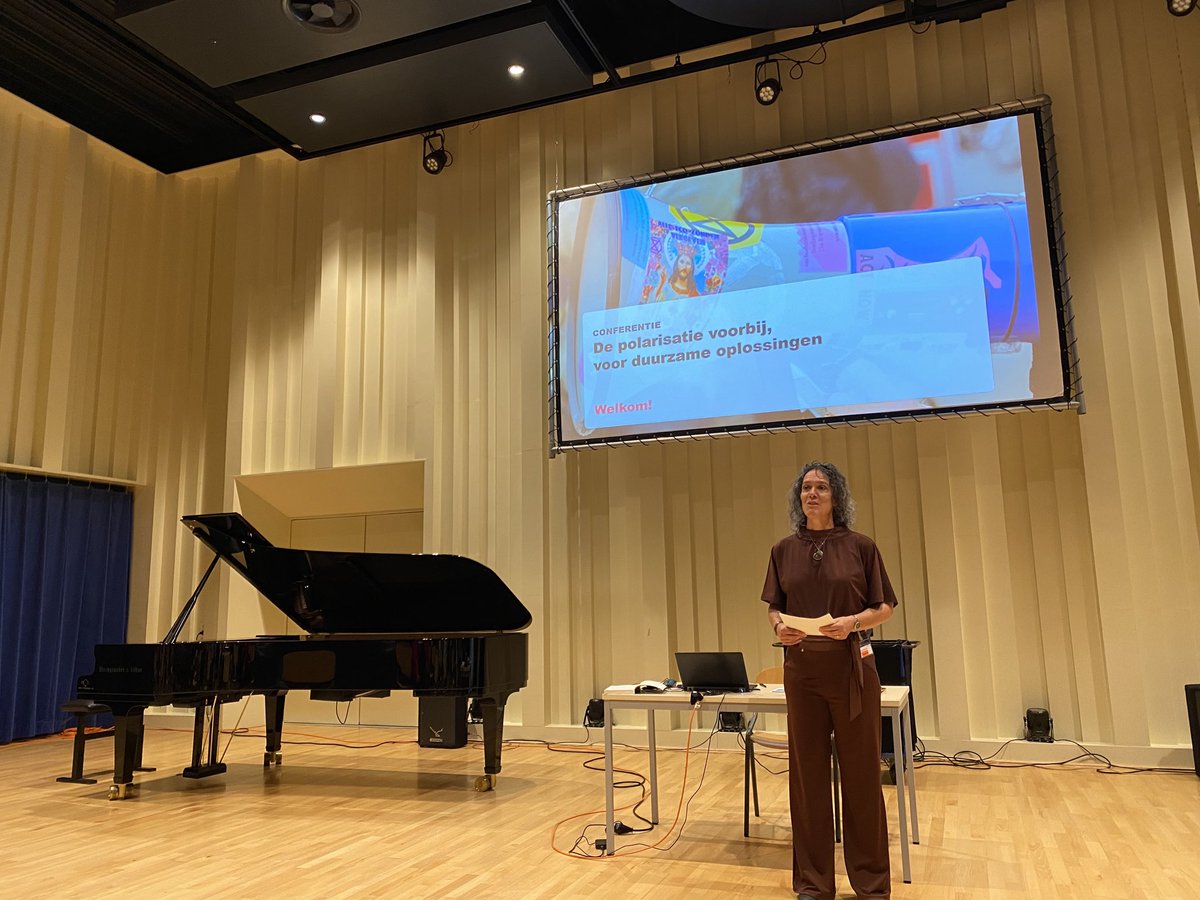 fzomeren's tweet photo. Start van conferentie De Polarisatie voorbij, voor duurzame oplossingen bij Akoesticum door P2 met workshops van ⁦@DoeDemocratie⁩ en ⁦@CvCmediation⁩ https://t.co/HUR7sETC2p