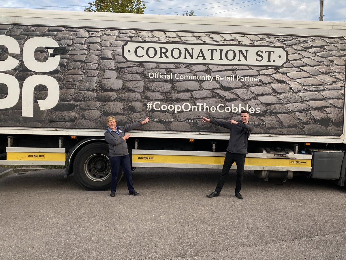 Luke_Arnold1's tweet photo. First time we’ve the Coronation street lorry at our store #CoopOnTheCobbles ⁦@_dantobin⁩ https://t.co/gTenRkI7ld