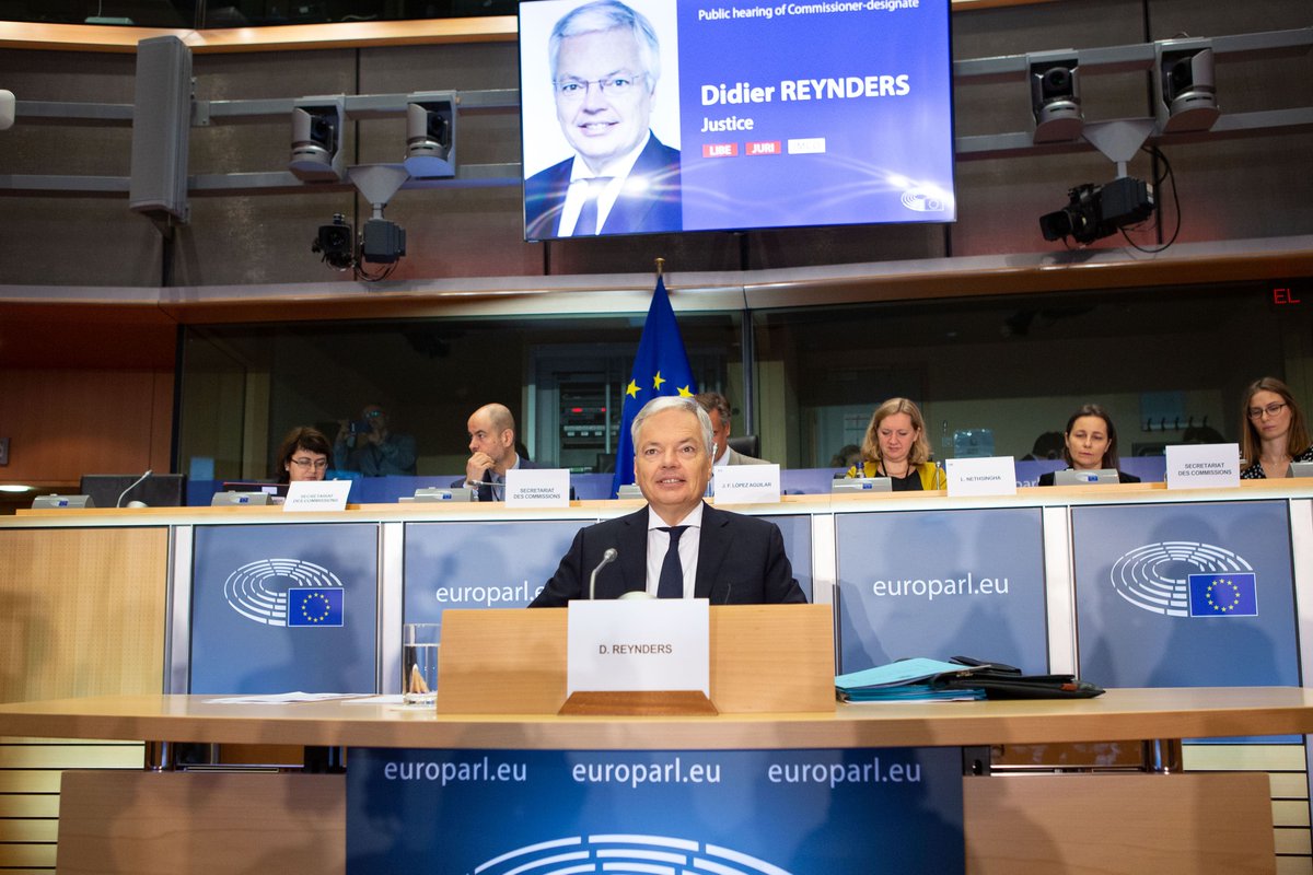 GlobalEu's tweet photo. EU Commission sets timeline for new #SCCs to safeguard international data transfers to the U.S. under the #GDPR. https://t.co/BwDlDojMKc https://t.co/RLgAPaKekB