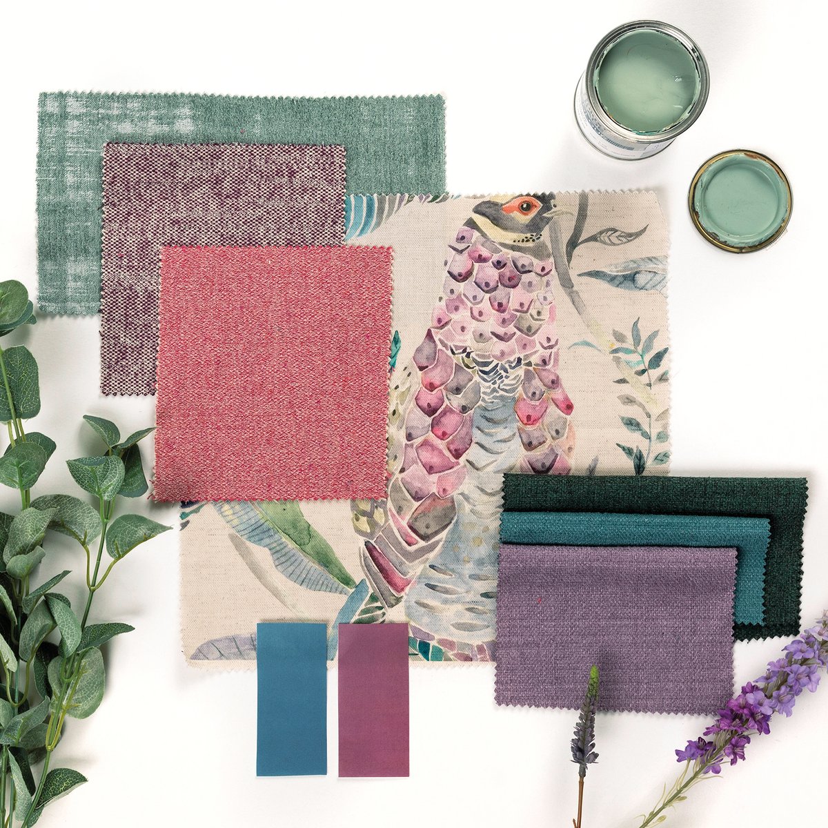 Our Tiverton collection is full of transitional prints for giving your home that autumnal feeling. bit.ly/3lO7EMV