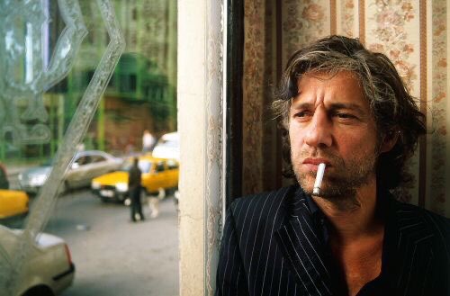 Duvara Karşı filminin başrol yıldızı Birol Ünel, hayatını kaybetti. Huzur içinde uyusun. 🙏🏻