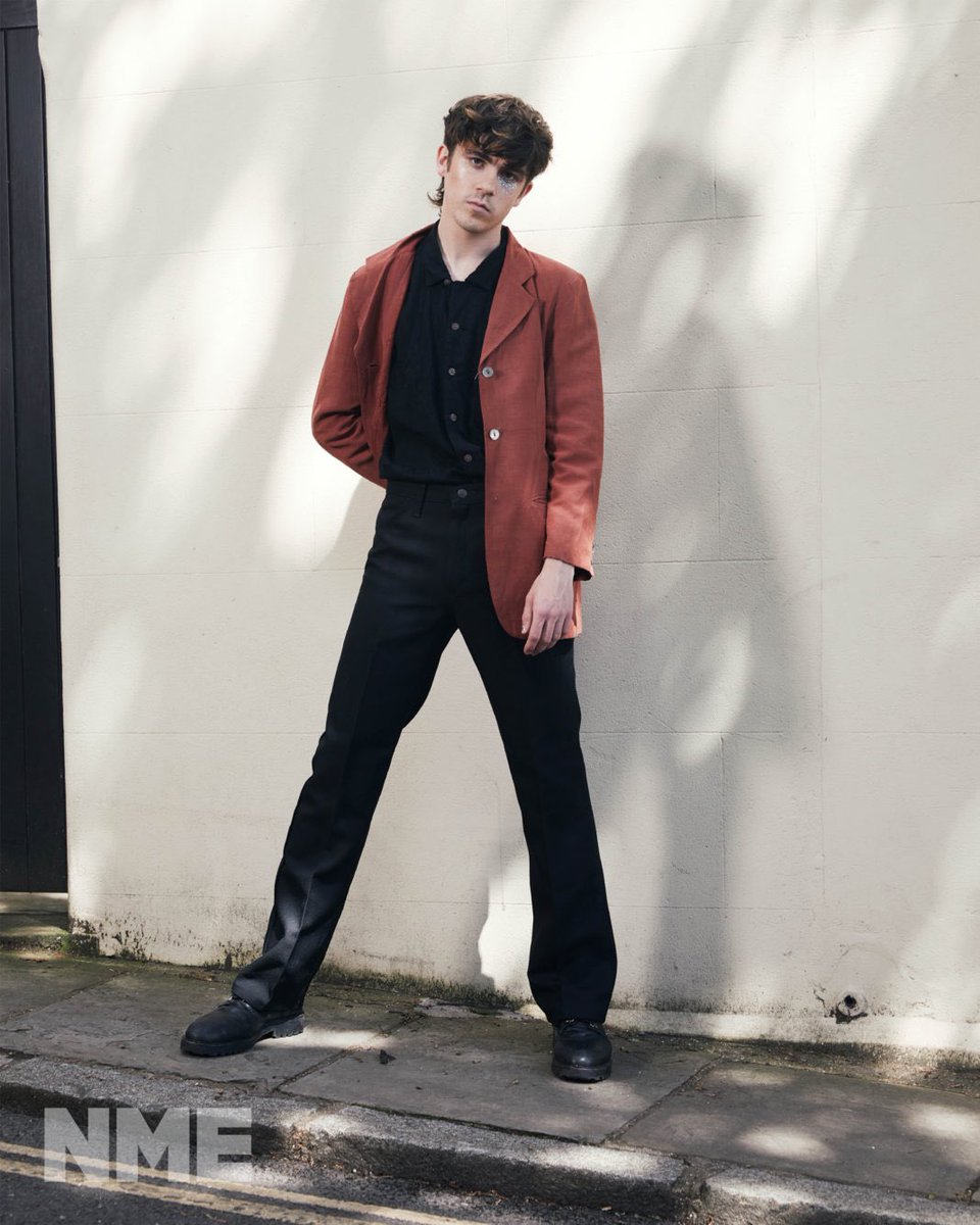 DeclanUpdated's tweet photo. 📷 Declan McKenna for @NME, shot by William Arkle Marsden.
Read the whole article here: https://t.co/CCkKUKaKYY https://t.co/8GOsg5MifL