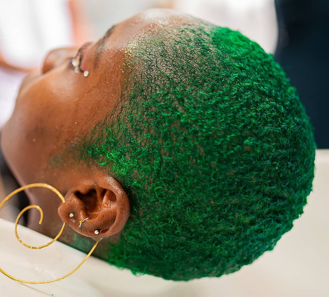 HairColorsKE's tweet photo. Might as Well be #EarthDay 💚💚 Green #SemiPermanentColors #BeyDay #FridayFeeling https://t.co/8wmRMMfNNi