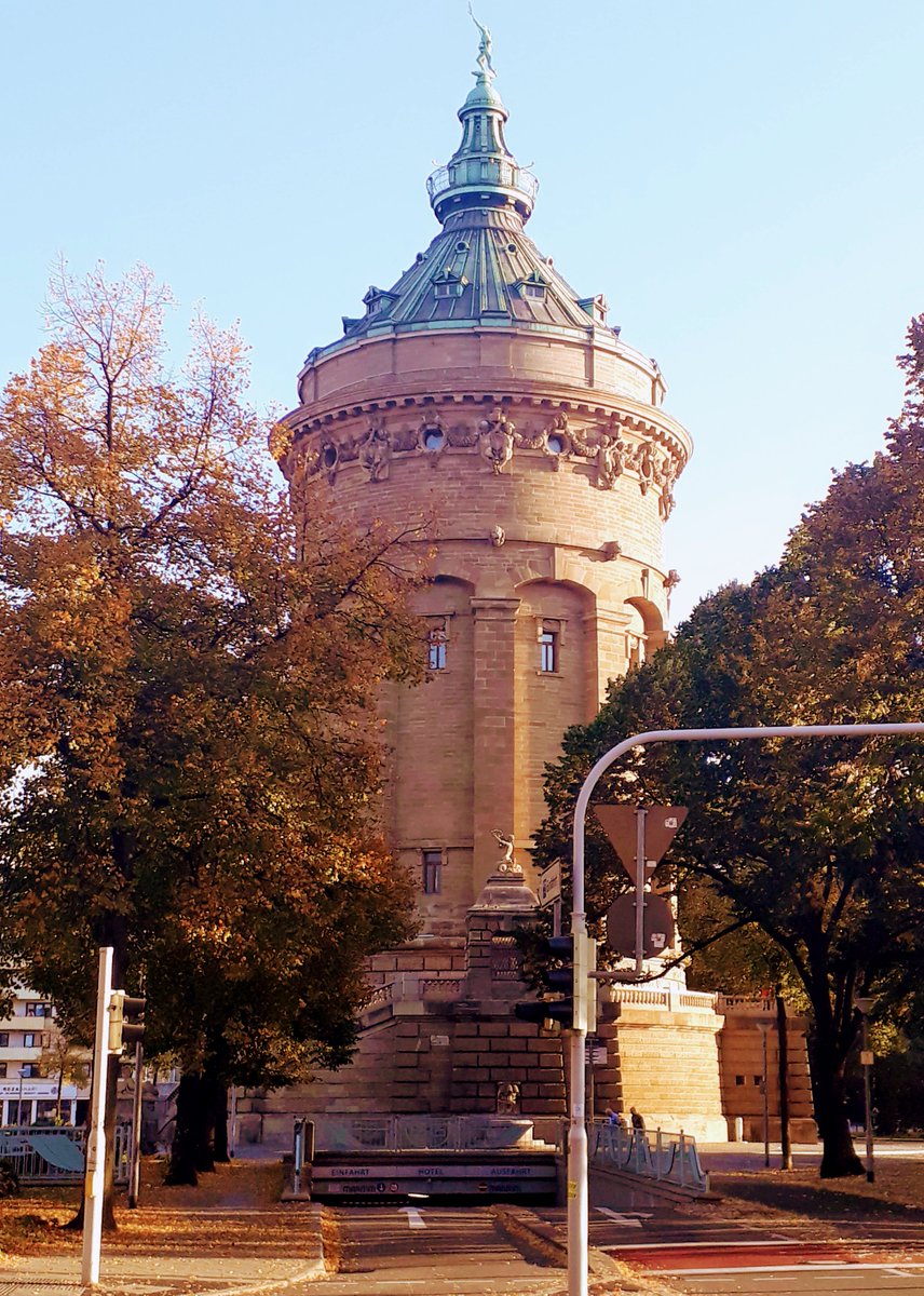 katie_ask's tweet photo. Ever thought about learning German in #Germany ? I did - and loved every minute of it. Yes, as an adult! I chose #Mannheim - no matter how many times people asked why. And I'm so happy I did - this is why:

https://t.co/4tYsPT8glq https://t.co/ZlbNIWW5yd
