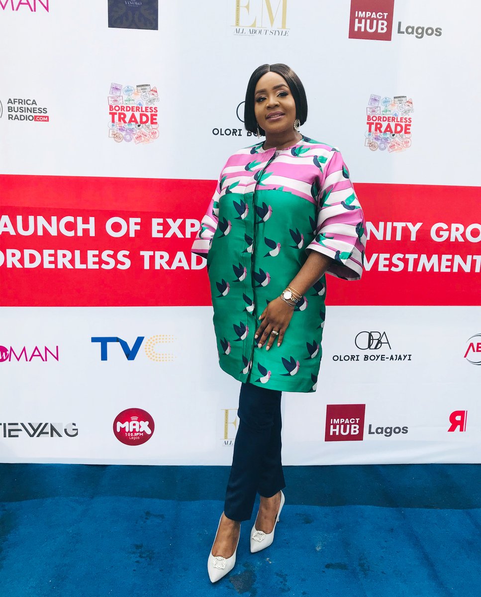 OloriBoye's tweet photo. The Borderless Trade Book & Impact Investment Launch is starting in a few minutes and Iโm super expectant๐ค๐ค๐ค๐ค๐ค๐ค
A pen and your notepad is all you need at the moment to go borderless with me
Stay tuned!!!๐๐๐
#BorderlessTrade
#BorderlessTradebookbyOBA
#OBA https://t.co/GHm7jp1lZY