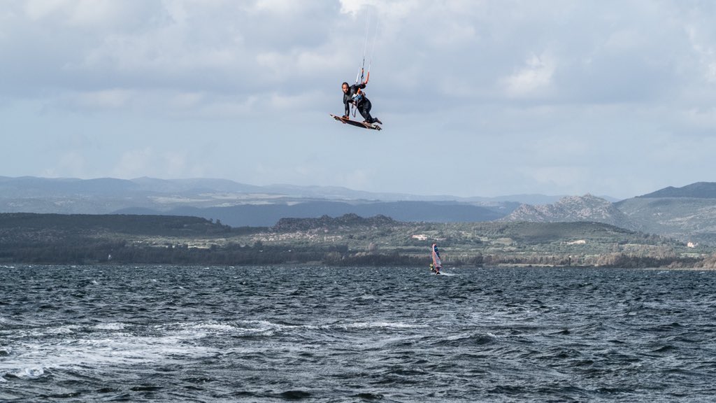 4 Notti in B&amp;B per 2 persone in B&amp;B,
5 ore corso KITESURF di coppia 440€!

4 Night 2 persons in B&amp;B, 5 hours couple course KITESURF  440€ !!!!

#kitesurf #kitesurfing #kiteboarding #kite #sabarrastyle #sabarraprocenter #sardegna #sardinia #sardinien #sabarrakite #sulcis