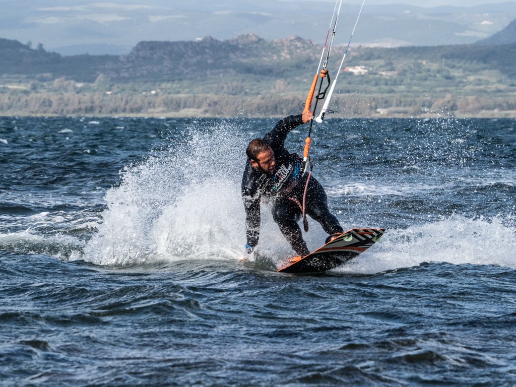 Sa_Barra's tweet photo. 4 Notti in B&amp;B per 2 persone in B&amp;B,
5 ore corso KITESURF di coppia 440€!

4 Night 2 persons in B&amp;B, 5 hours couple course KITESURF  440€ !!!!

#kitesurf #kitesurfing #kiteboarding #kite #sabarrastyle #sabarraprocenter #sardegna #sardinia #sardinien #sabarrakite #sulcis https://t.co/vRnZMlVyuA