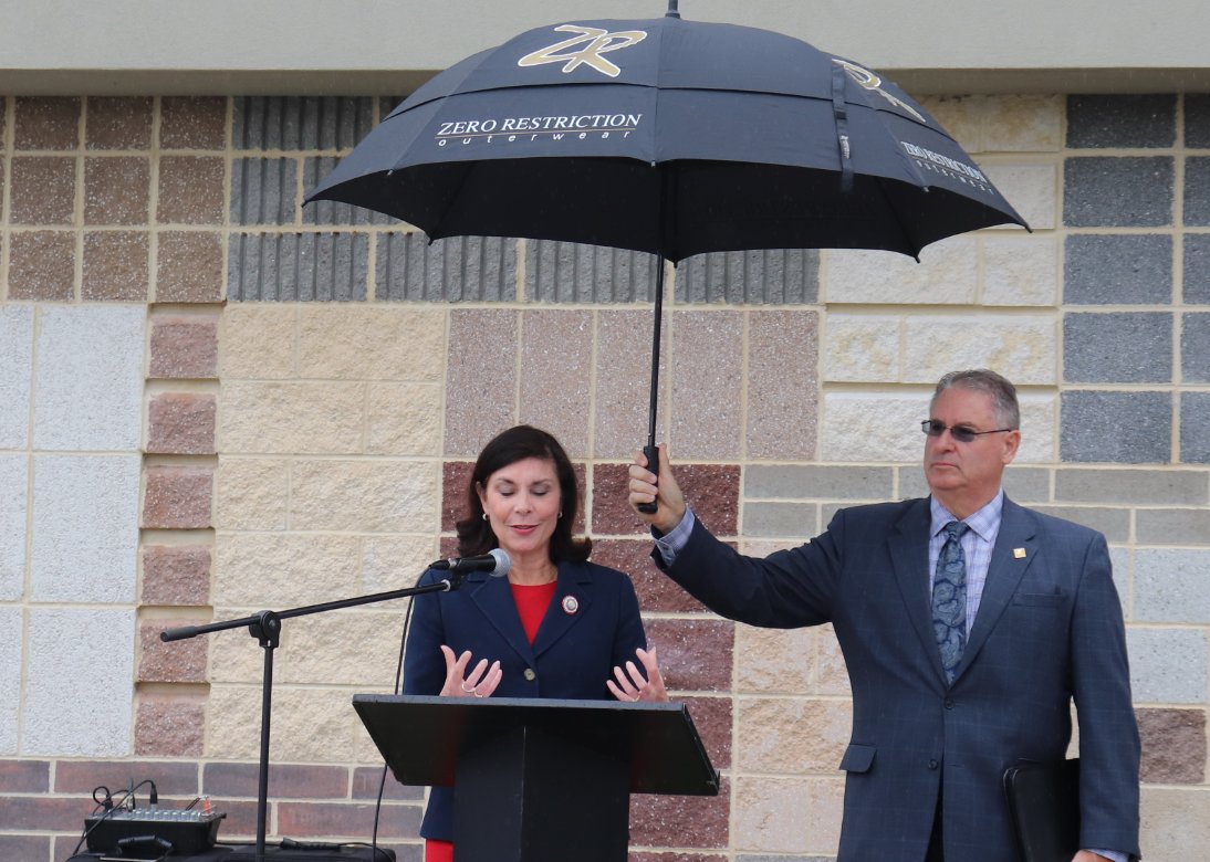 AlliancePAYMCA's tweet photo. #YMCA Caucus Co-Chair @SenatorKristin joins other dignitaries yesterday at the ribbon cutting of the @YorkCountyYMCA W. Dale Brougher Foundation branch. @AHC358 https://t.co/b0IxYmM7AU