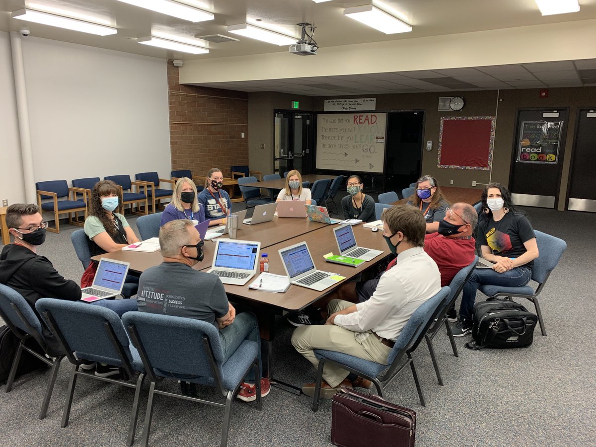 KenRowley's tweet photo. JJHS 7th grade level PLC finding connections between all subjects to help students transfer information into long term memory. Humbled to work with such amazing educators!!! #It’s a Great Day To Be a Wasp! https://t.co/Nx2exUfkKc