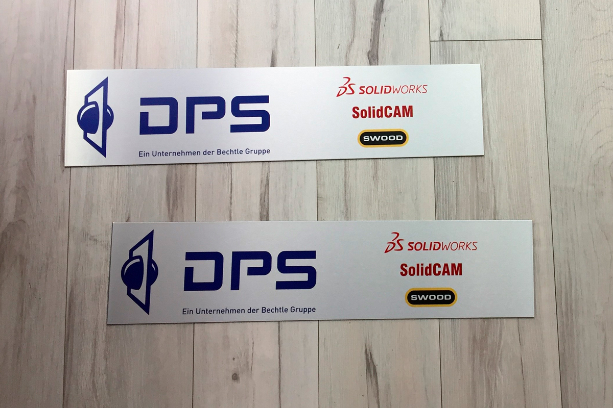 Für unseren Kunden Office Point haben wir neue Firmenschilder realisiert.
#werbeagentur #dibond #dipondprint #dibondschilder #grafik #gestaltung #design #wetzlar #print #druck #cmyk #weiterverarbeitung #werbeagentur #druckerei #grafik #corporatedesign #corporateidentity #cd