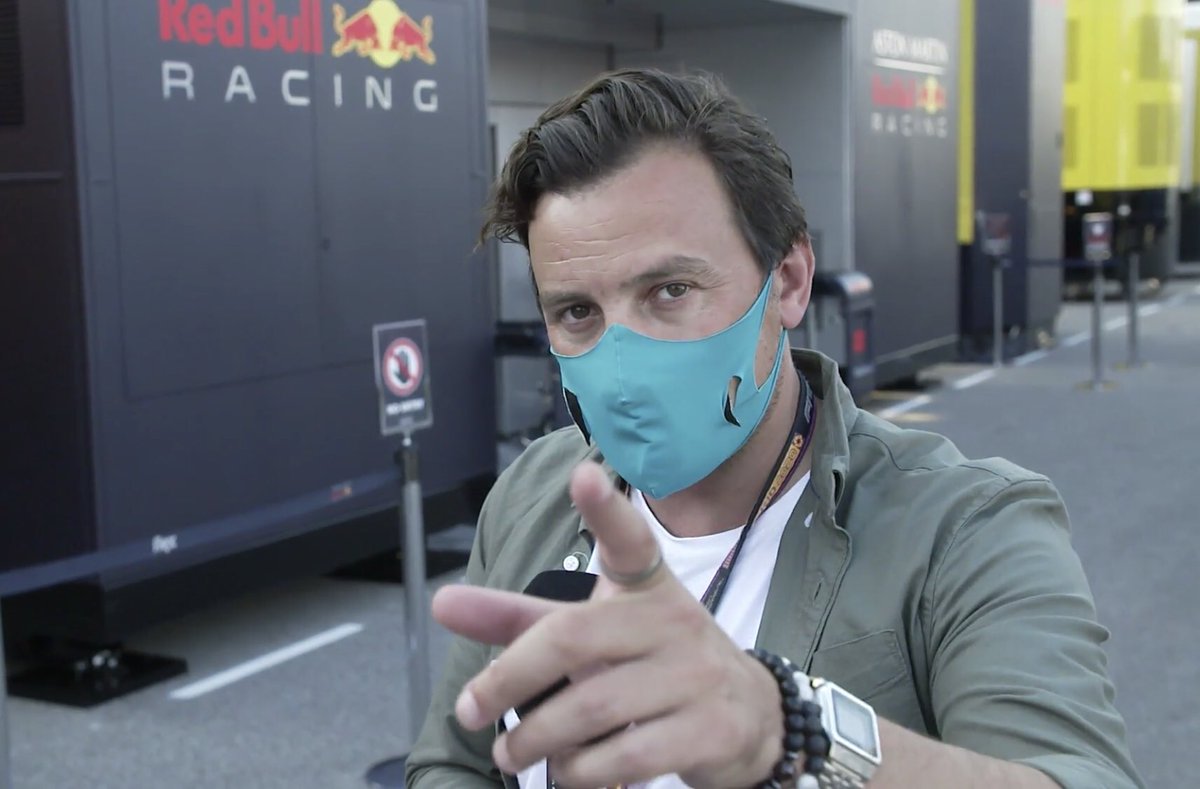 voxsandm's tweet photo. @wbuxtonofficial looking good mate, but what happened to the Speedmaster Pro? Tell me you didn’t break/lose your Omega moon watch ? https://t.co/fp3nM3378E