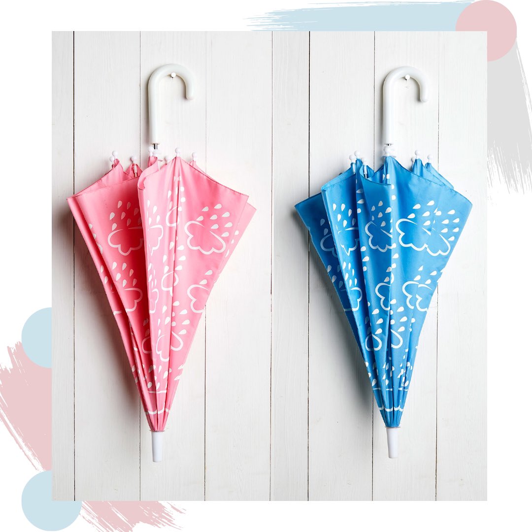 NEW COLOURS ALERT🚨 Last week we launch our newest accessory the Little Kids Umbrellas... and now they’re available in two more colours! Meet Baby Pink and Baby Blue✨ Featuring our water-activated colour changing technology🌈☔️