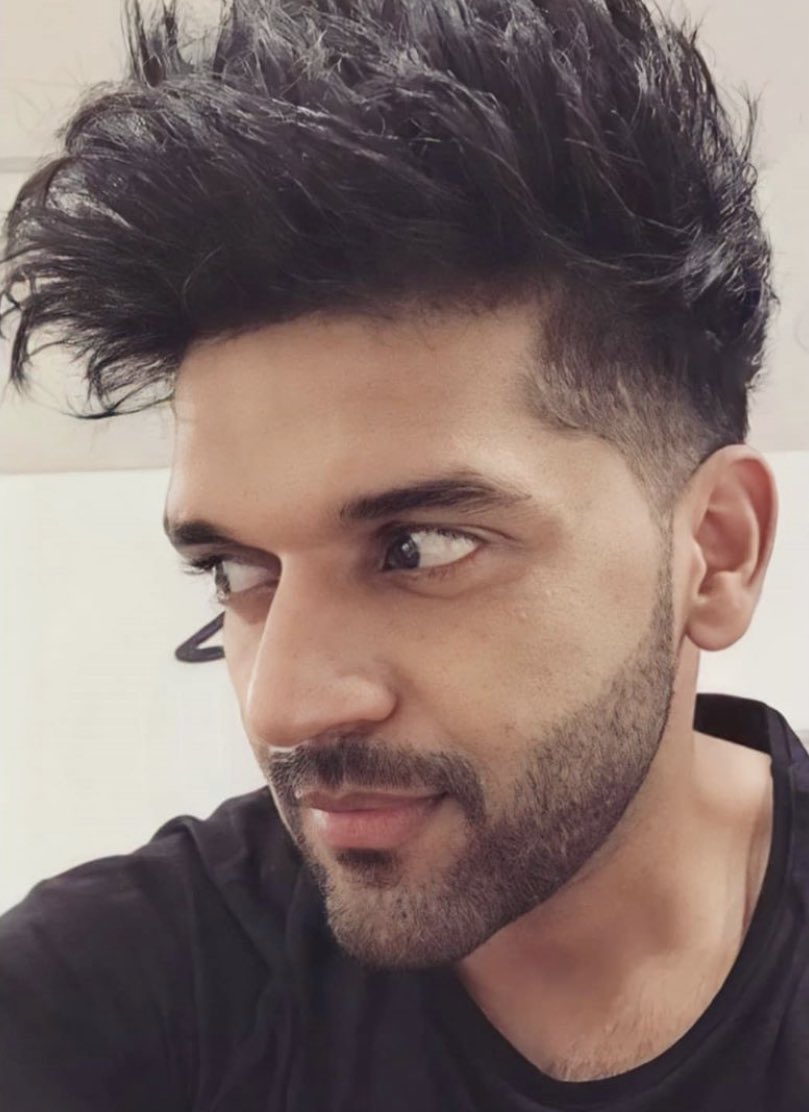 Guru Randhawa pledges to contribute 20 Lakhs to PM-CARES Fund; says “This  is my contribution to my Country” | Punjabi Movie News - Times of India