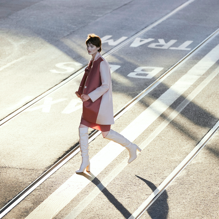 PiazzaSempione's tweet photo. Perfect for the fast contemporary rhythms of metropolitan life
#PiazzaSempione #PreFall20 collection https://t.co/nAn642ot2l