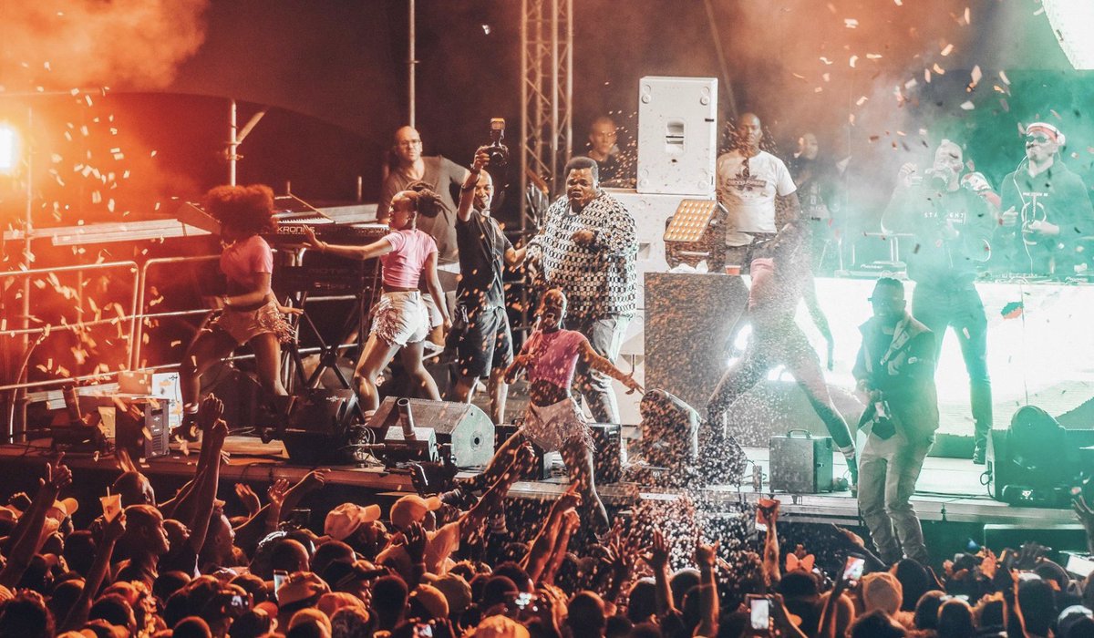 Spring Fiesta tweet media