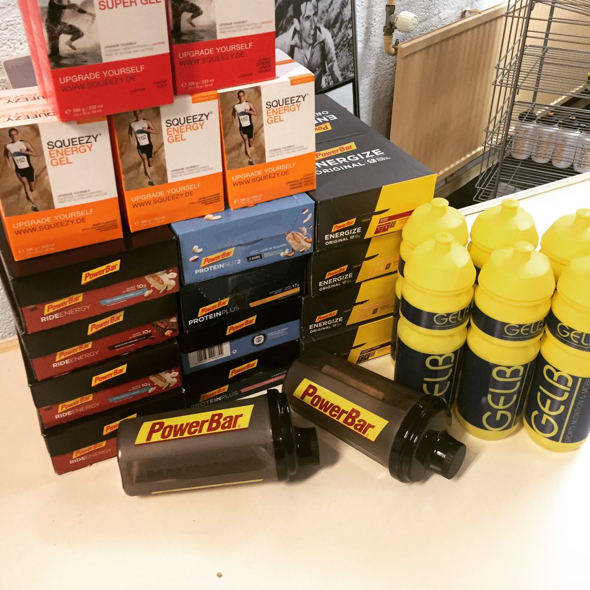 sportdrank's tweet photo. Brandstof voor sportprestaties! #energy #protein #goal #sport #food https://t.co/hft5DKIkm9