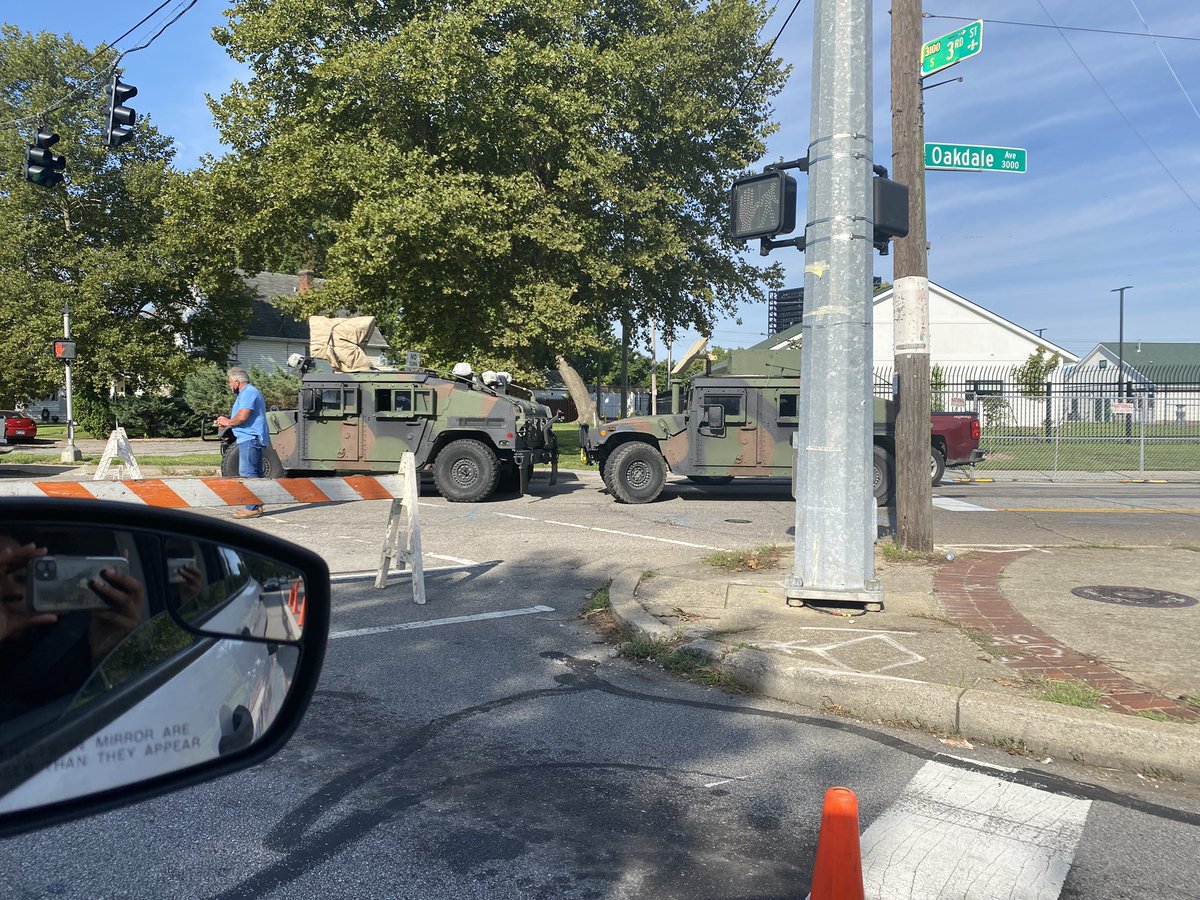 Pashleytv's tweet image. The view on the way to Churchill Downs. #Derby2020 on @wave3news