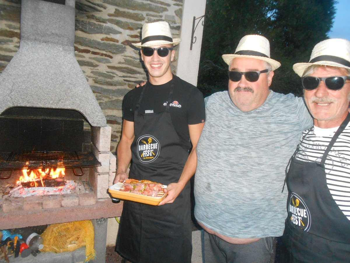 MagLoz29's tweet photo. @voo_fr  @SocopaViandes  #socopalesmordusdelaviande #bbqfest https://t.co/h0cvARosUg