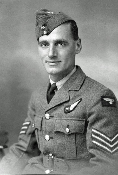 IanNunnington's tweet photo. Completed the Virtual Spitfire 10k this morning in memory of Sgt Albert George Curley, Air Gunner on Bolton Paul Defiants, 141 Squadron, lost in the Battle of Britain 19th July 1940. Lest we forget. @RAFMUSEUM https://t.co/ZOQw1Cieds