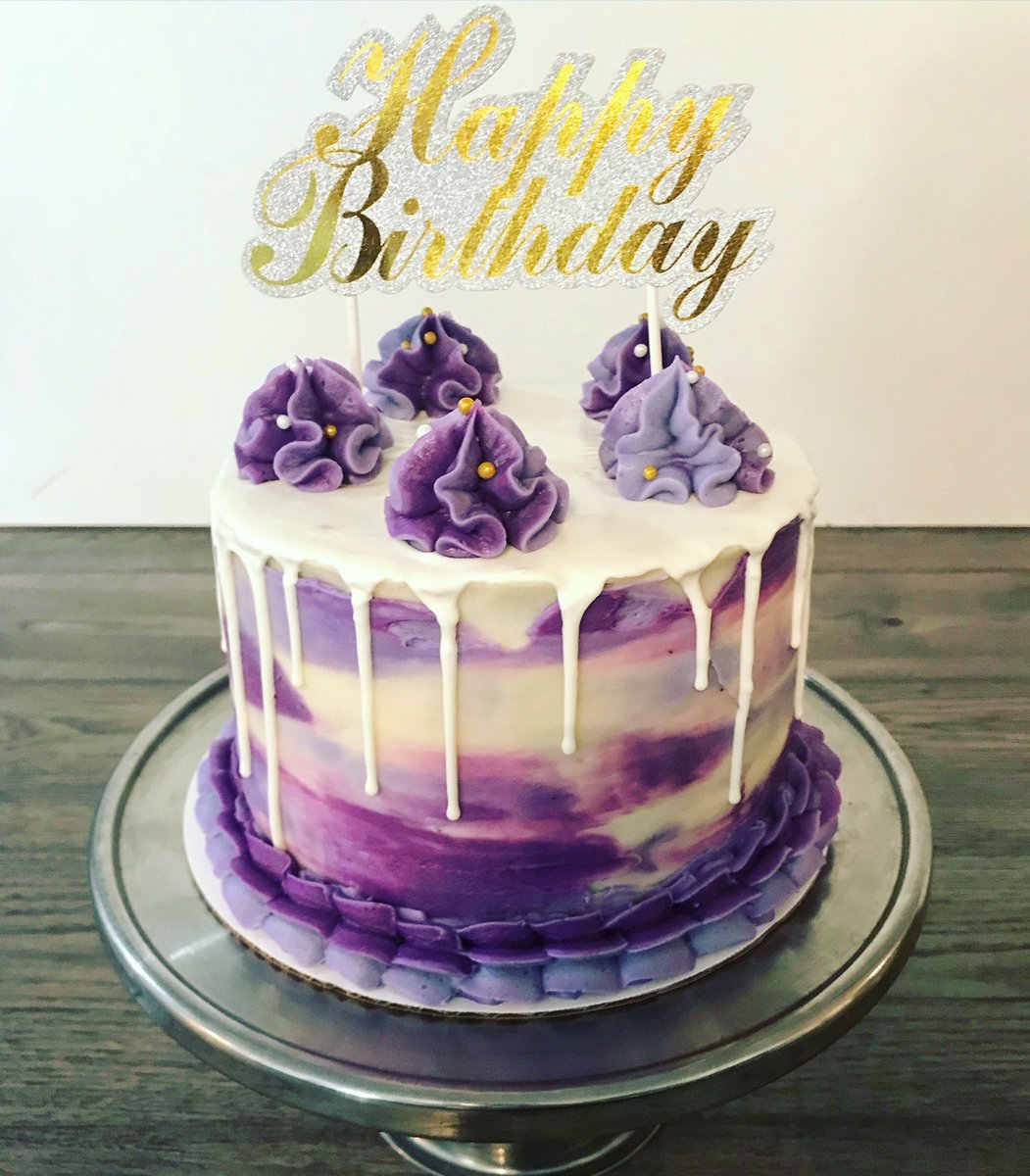 Beyoncé as birthday cake:  #Beyday          A thread       #HappybirthdayBeyoncé!!